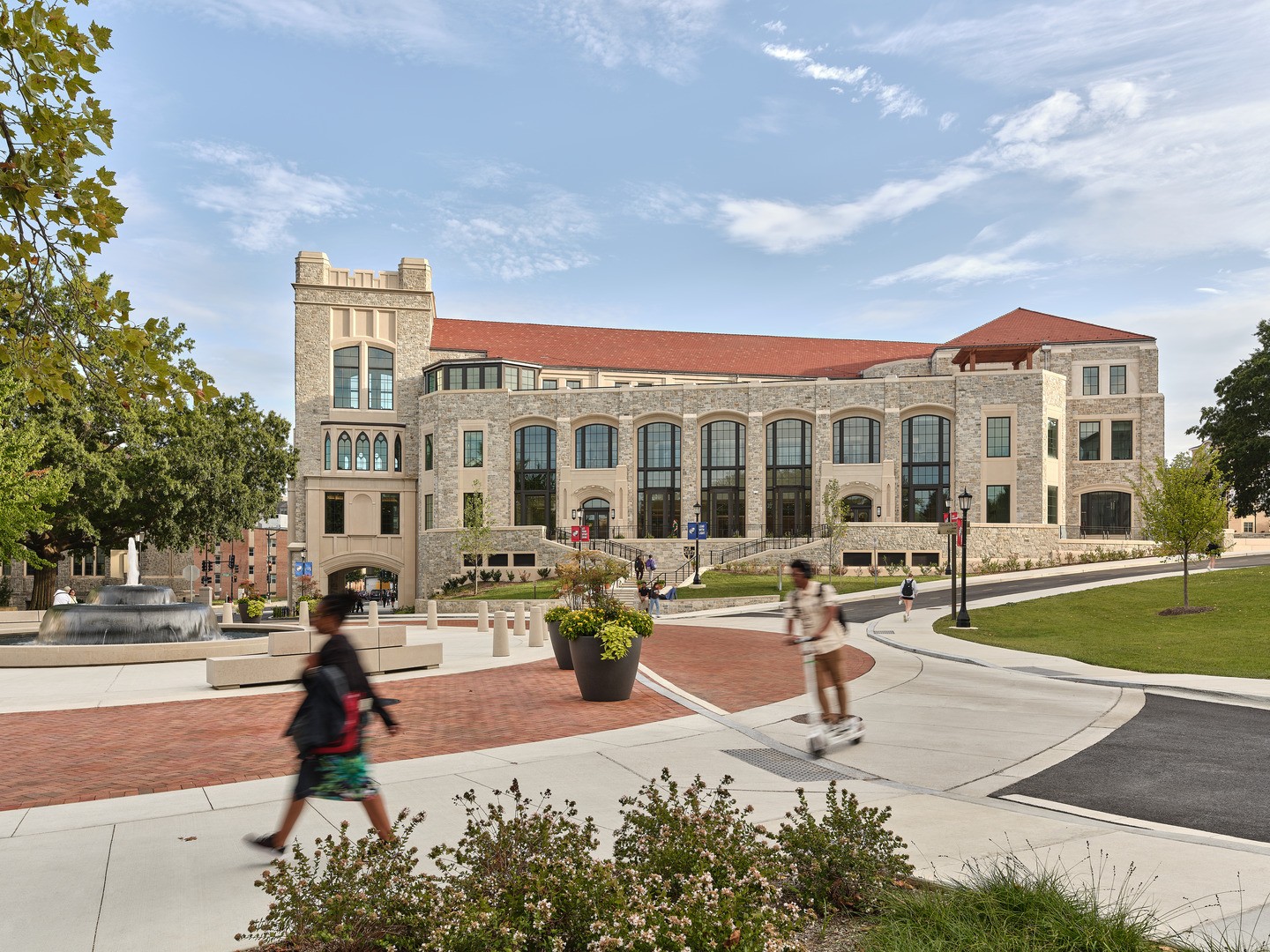 CUA Conway School of Nursing and Campus Gateway