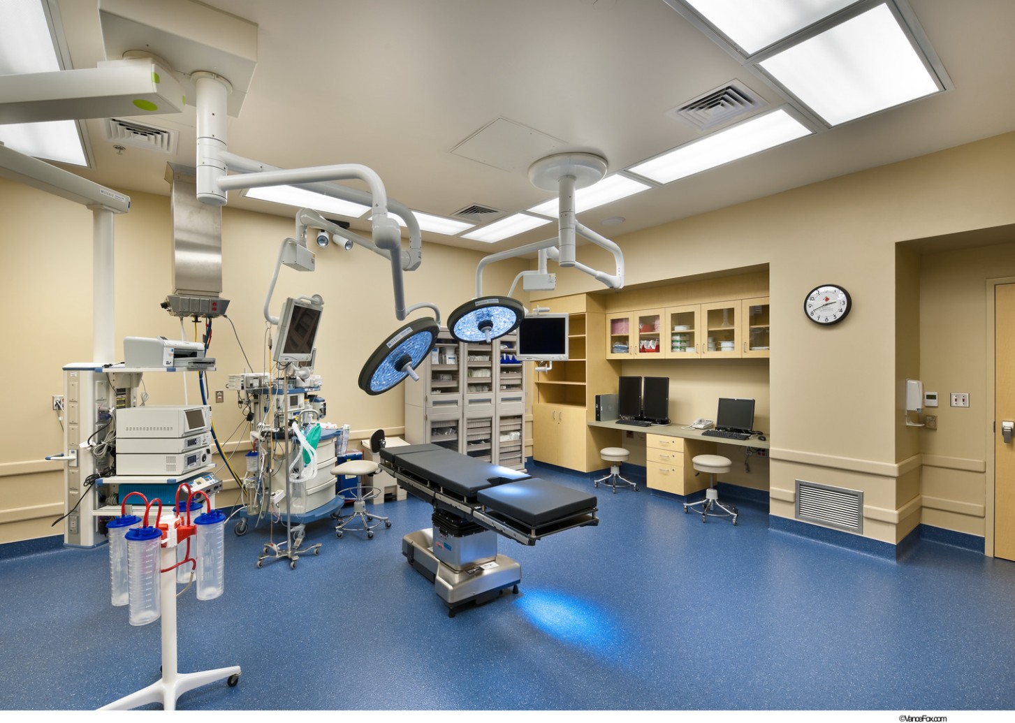 Clovis Community Medical Center, Phase A