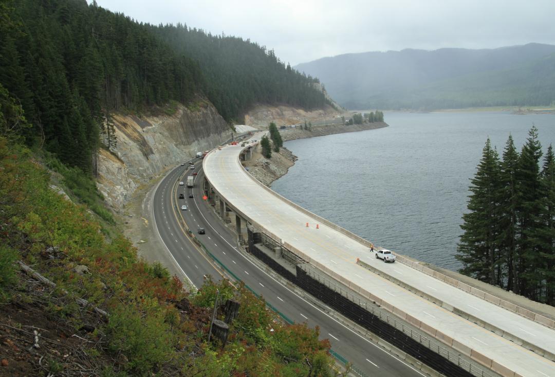 I-90 Snoqualmie roadwork by Atkinson Construction 