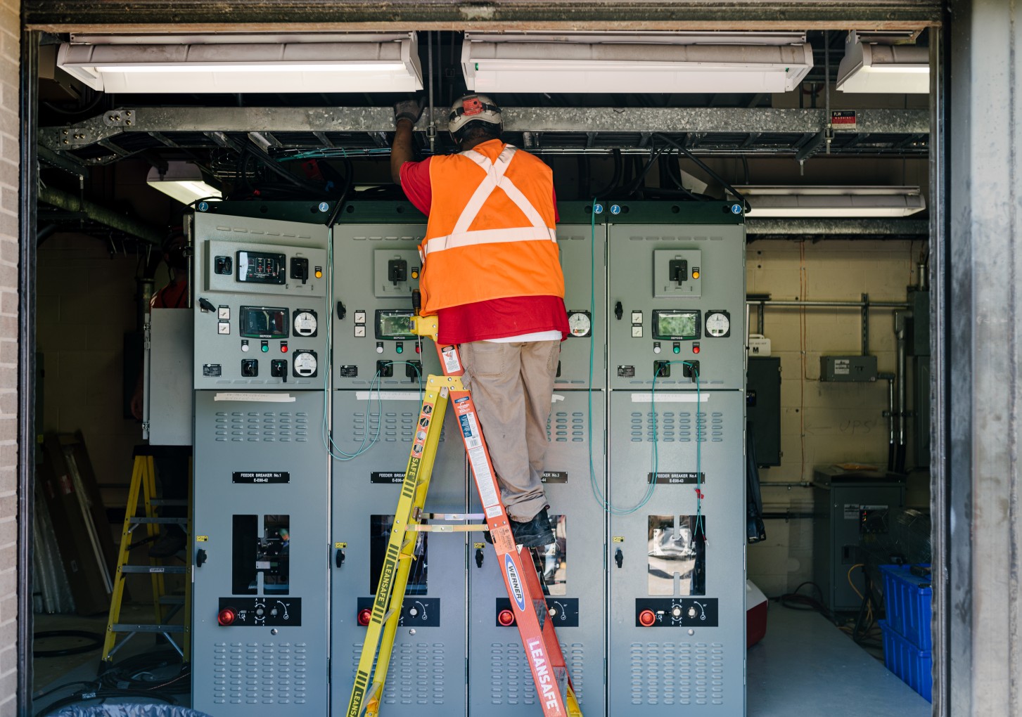 WMATA Traction Power System Upgrades on the Red, Green, and Orange Lines